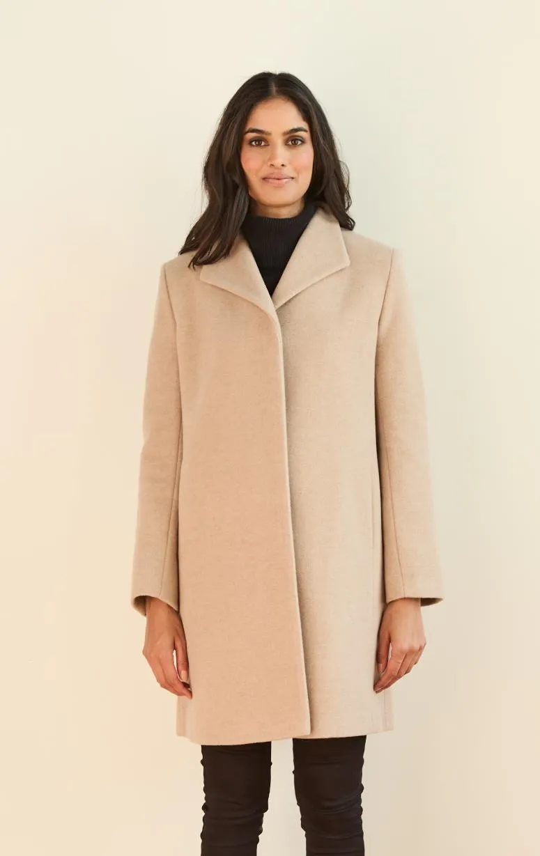 Barrington's - Winged Collar Coat