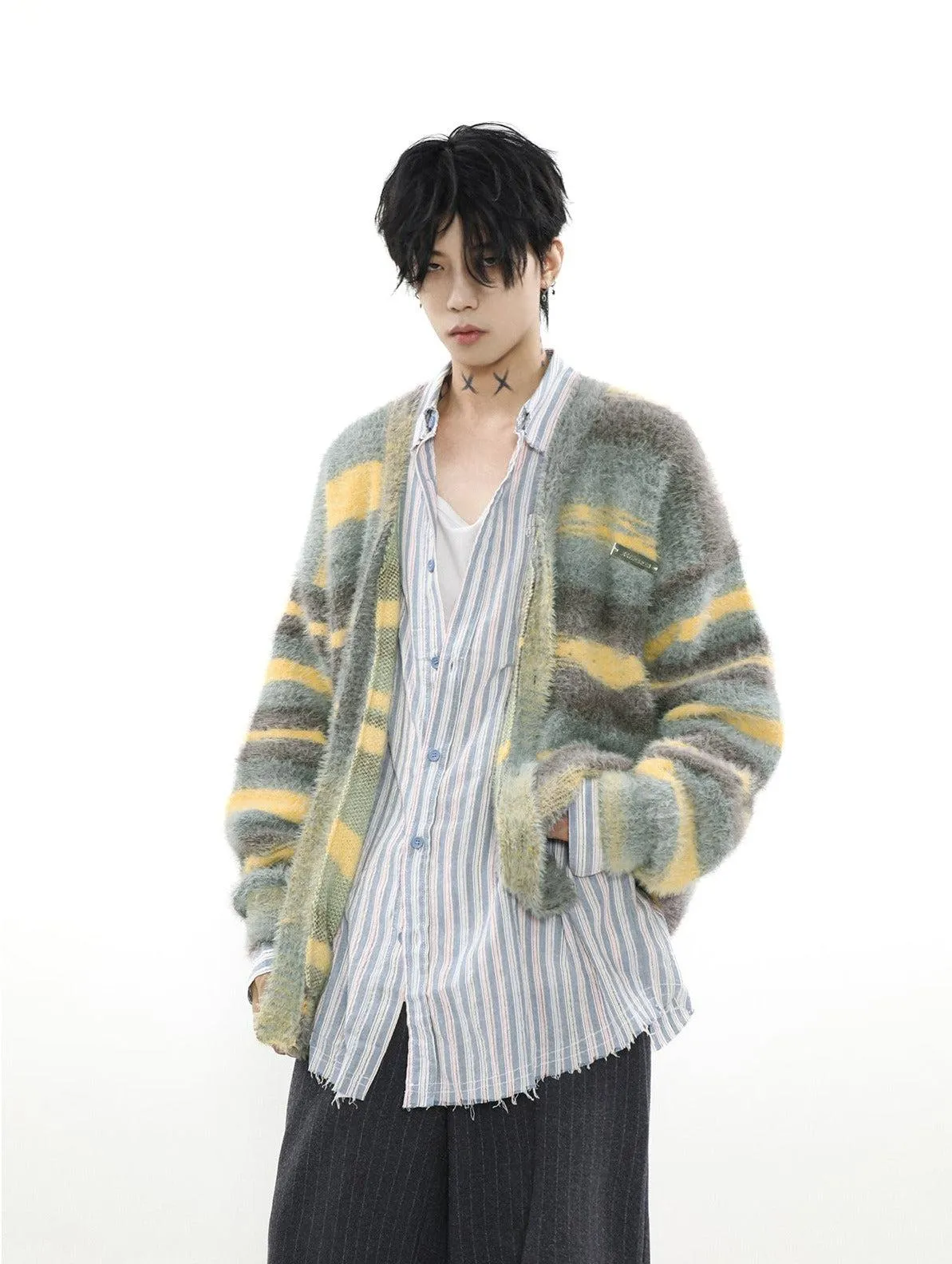 Cozy Gradient Stripes Metal Bar Cardigan