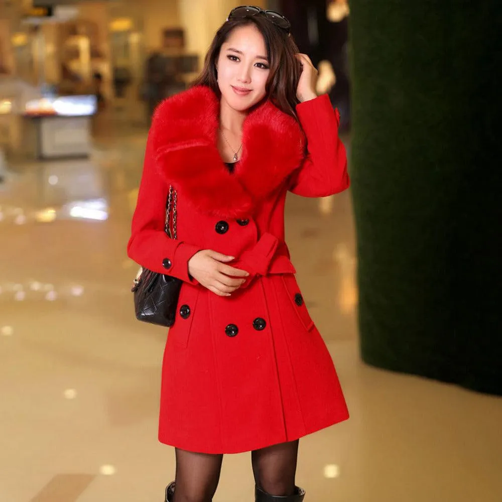 DOUBLE-BREASTED WOOL COAT WITH FUR COLLAR