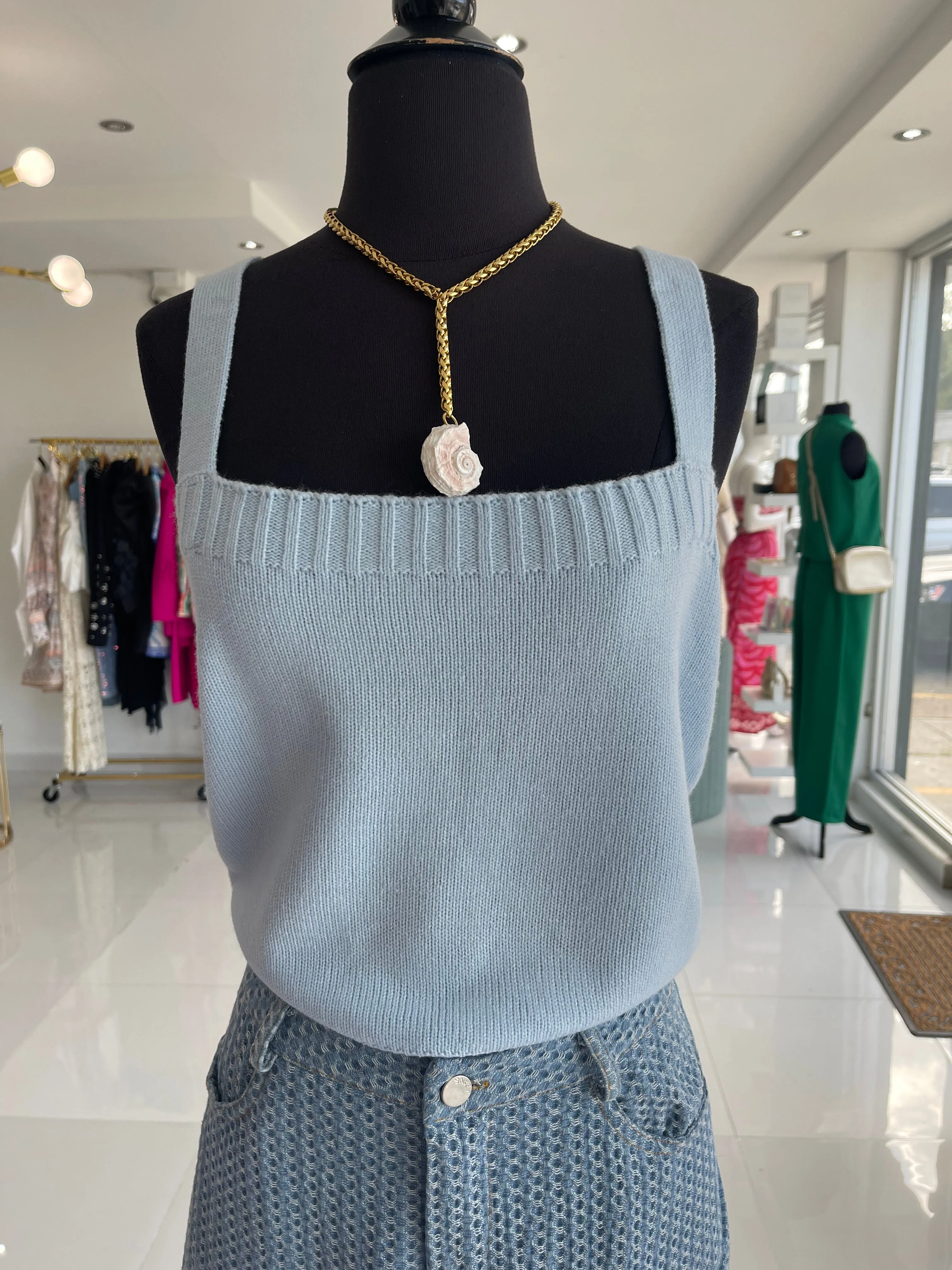 Knit crop