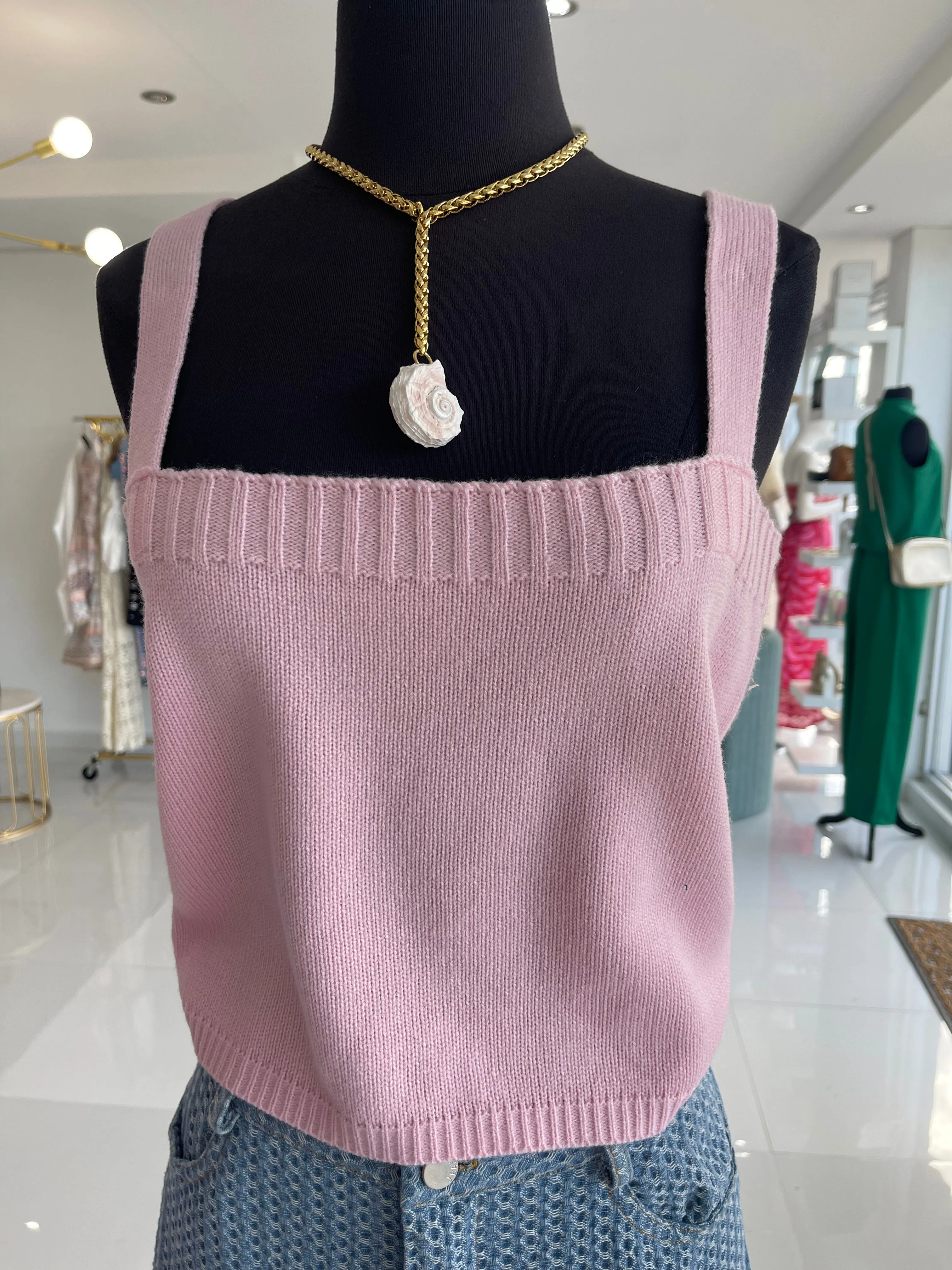 Knit crop