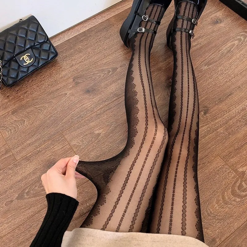 Lace Pattern Solid Color Stockings