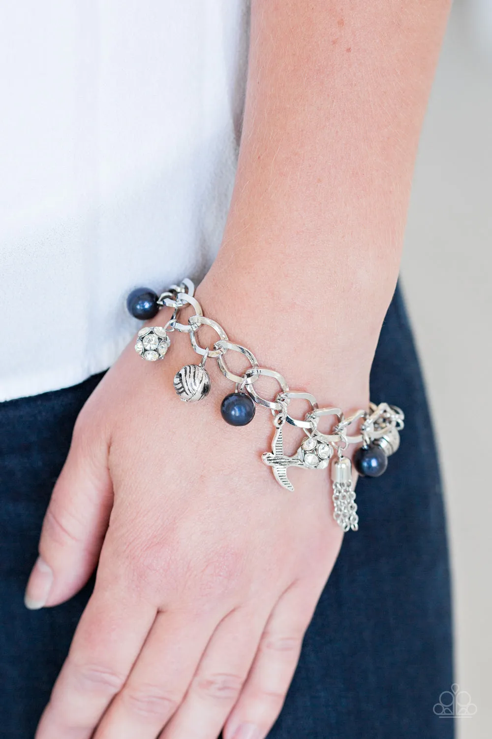 Lady Love Dove - Blue Bracelet