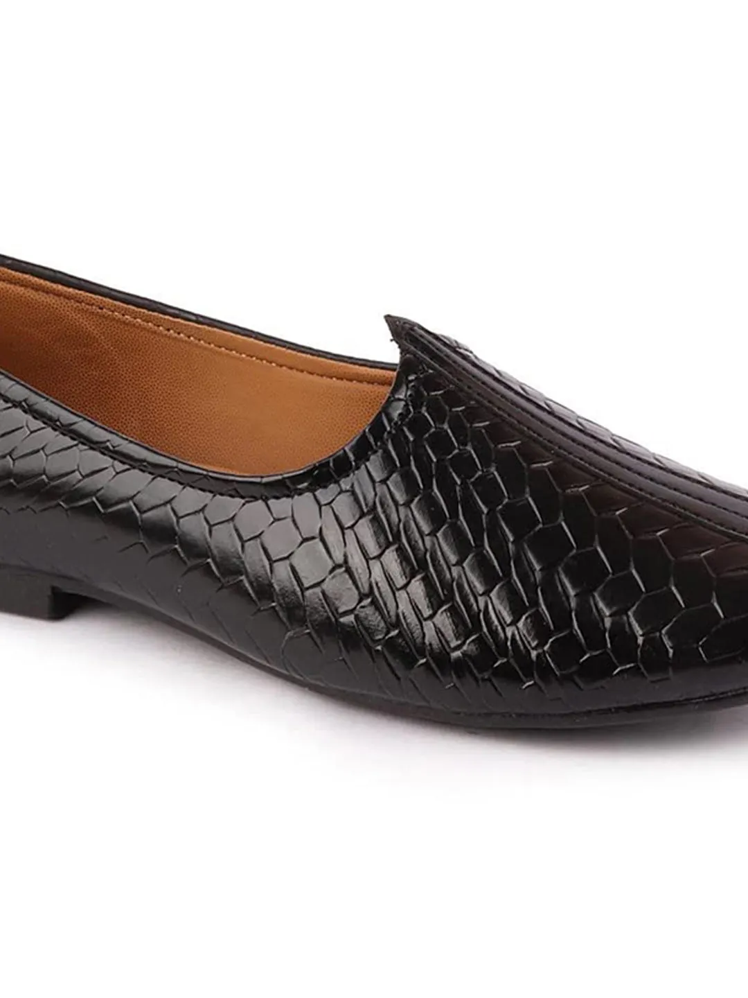 Men Black Ethnic Slip-On Juttis