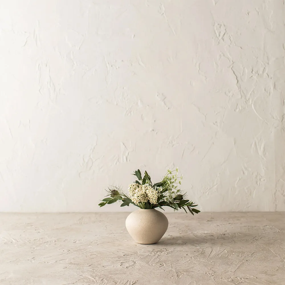 Minimal Classic Stoneware Vase