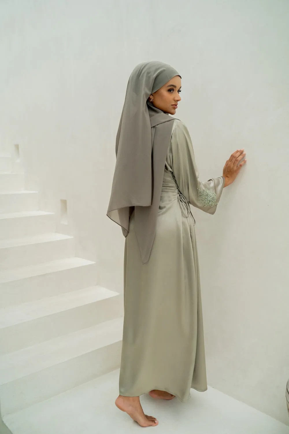 Olive Tie Abaya