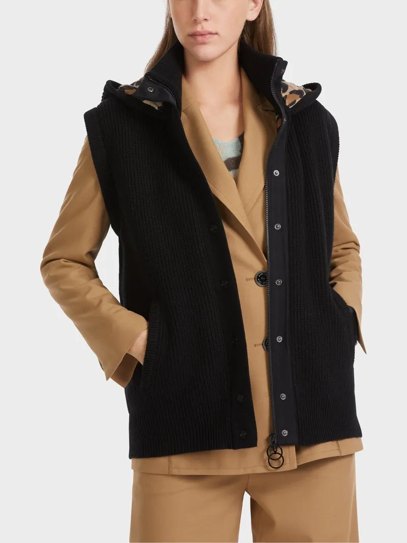 WOOL HOODED SLEEVELESS WAISTCOAT